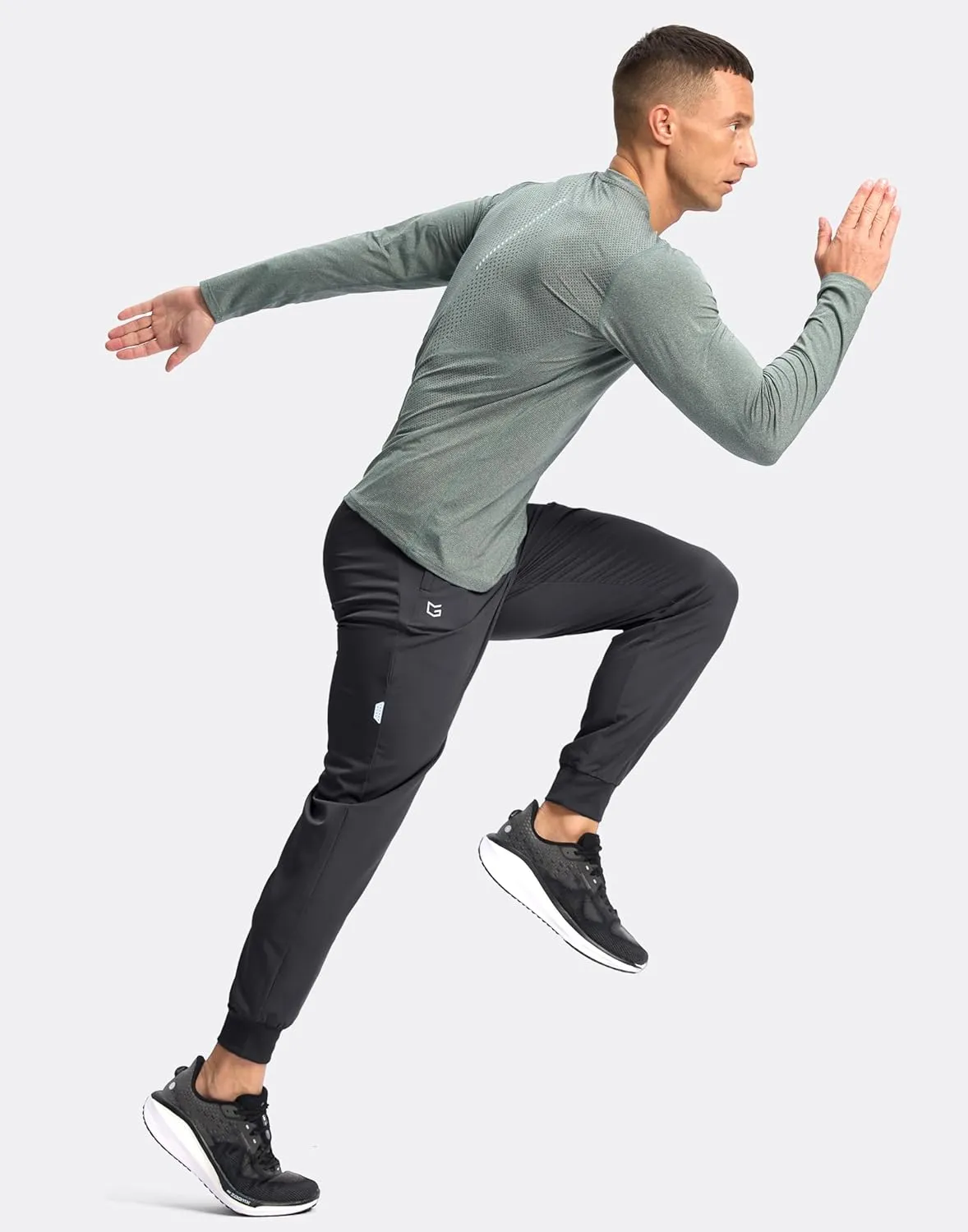 G Gradual Men's Joggers with Zipper Pockets Lightweight Athletic Workout Pants Quick Dry Sweatpants for Men Running Hiking
